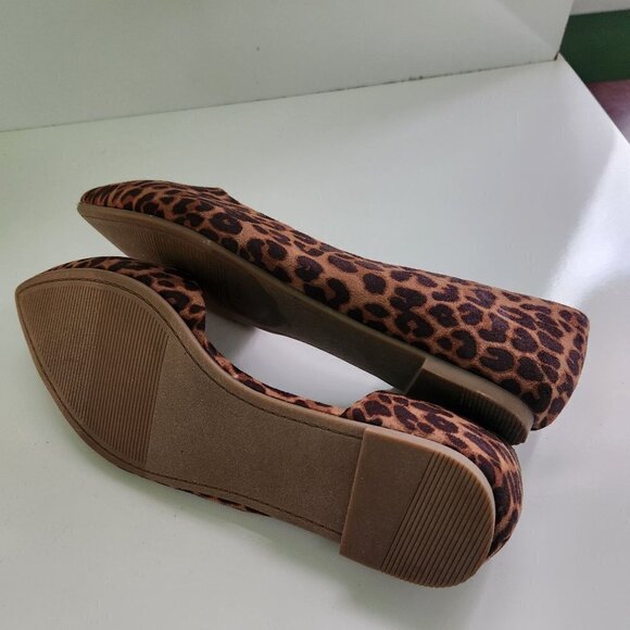 Torrid NWT D'Orsay Leopard Flat Mobwife Size 8W - Picture 5 of 8